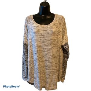 Beautiful Maurices pullover sweater